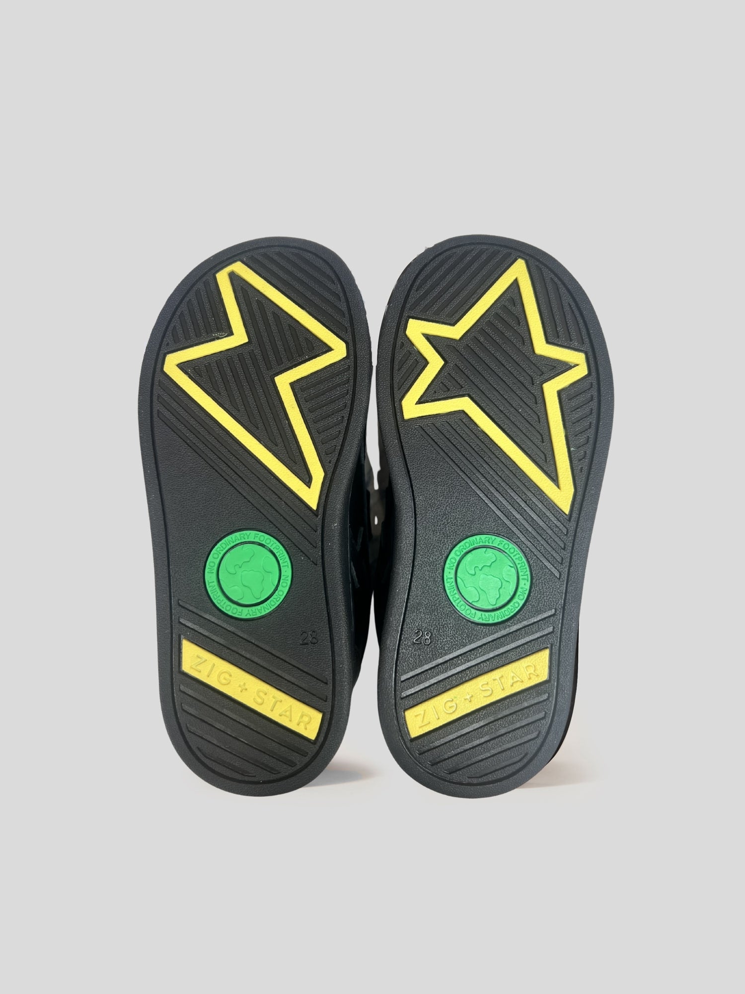 Bolt Junior Trainer Black