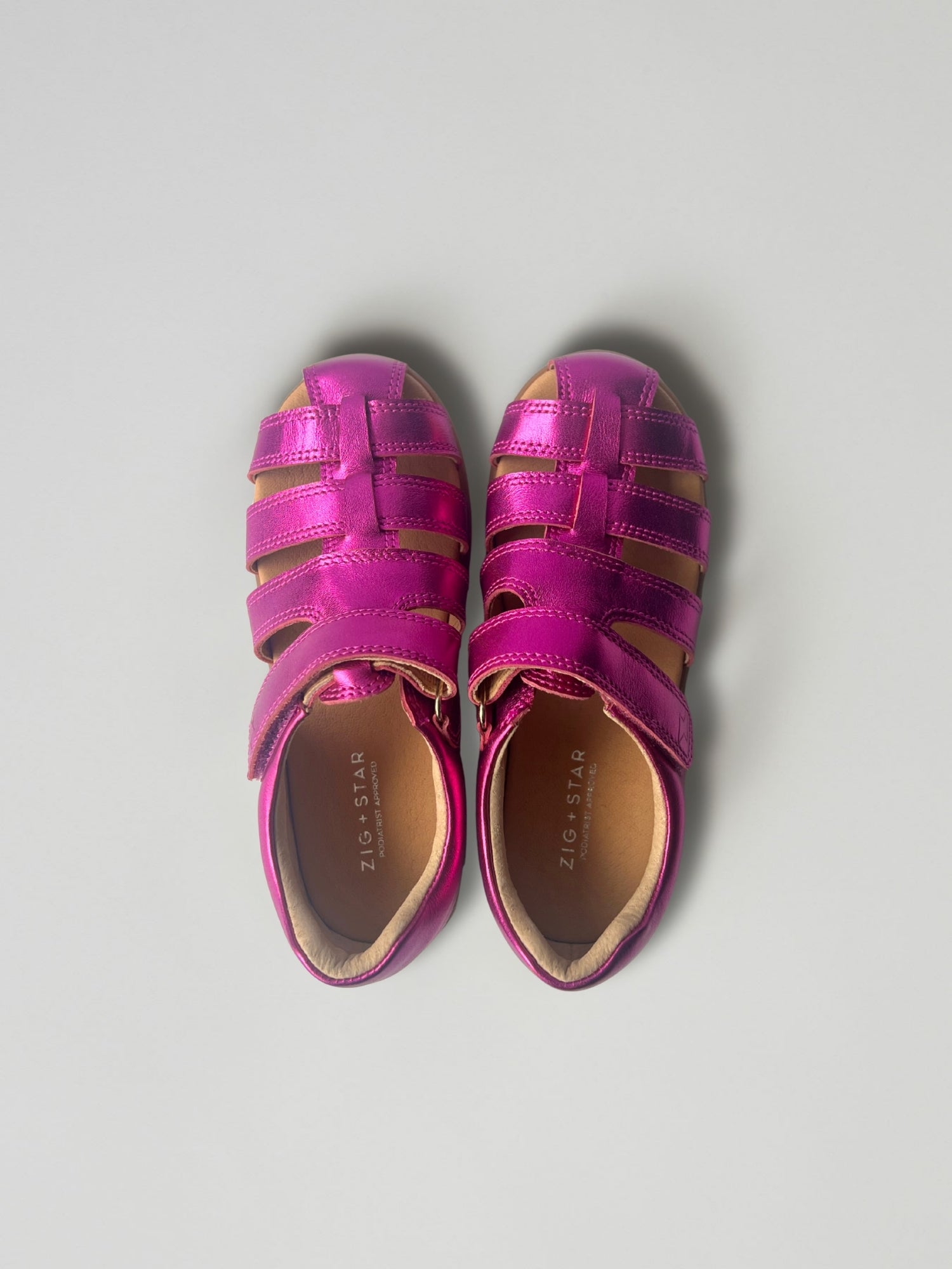 Cosmic Junior Closed-Toe Sandal Hot Pink
